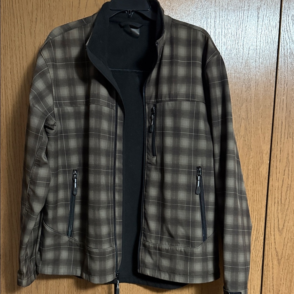 Roper light weight brown plaid men’s jacket